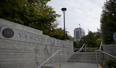 Vancouver City Hall 